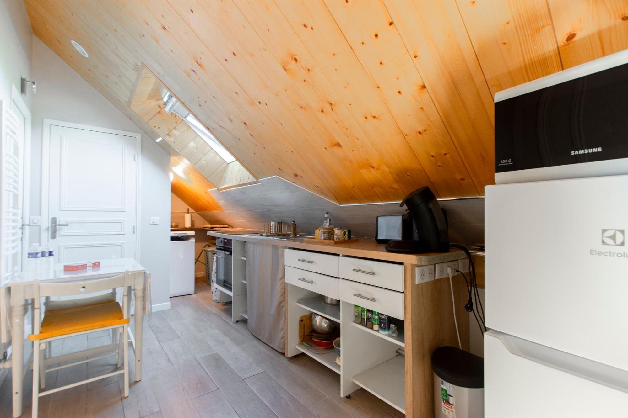 Chalet Like Upstairs Private Suite Étiolles Екстериор снимка